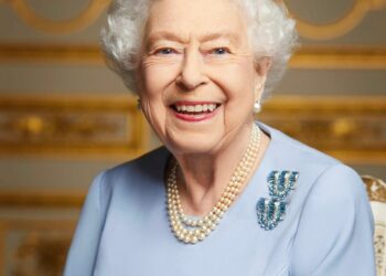 A MONARCH RESTS: AN ODE TO THE QUEEN